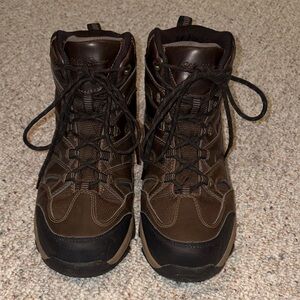 Like new! Men’s Eddie Bauer Fairmont Hiking Boots | size 11